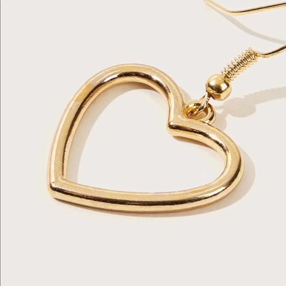 • Olivia • Heart Drop Earrings - Picture 3 of 4